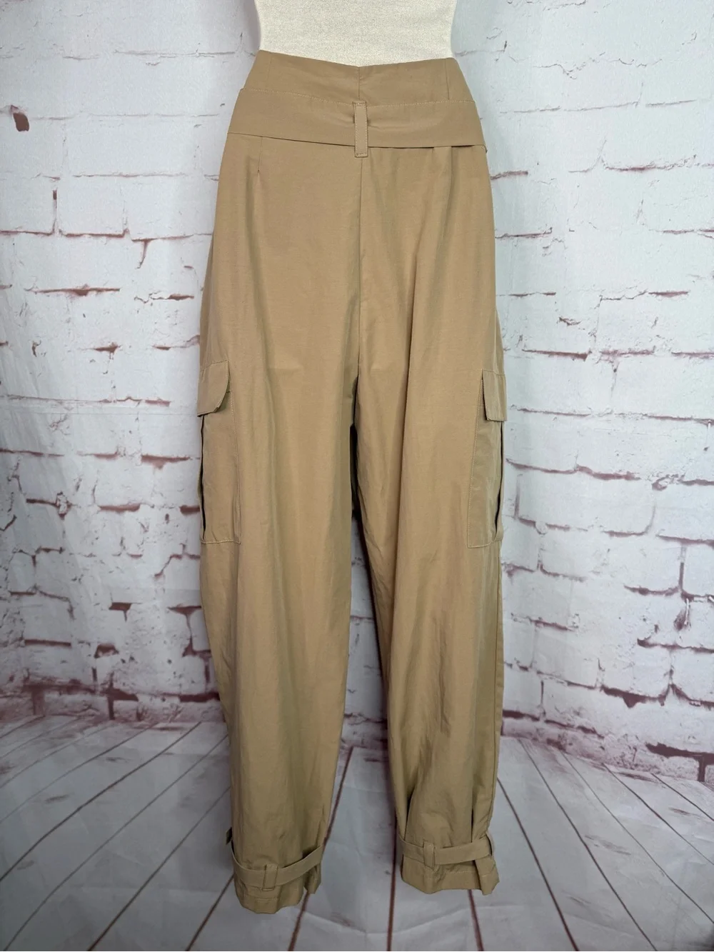 ZARA New With Tag M High Rise Paper Bag Straight Leg Camel Cargo Pants Medium - Picture 6 of 15